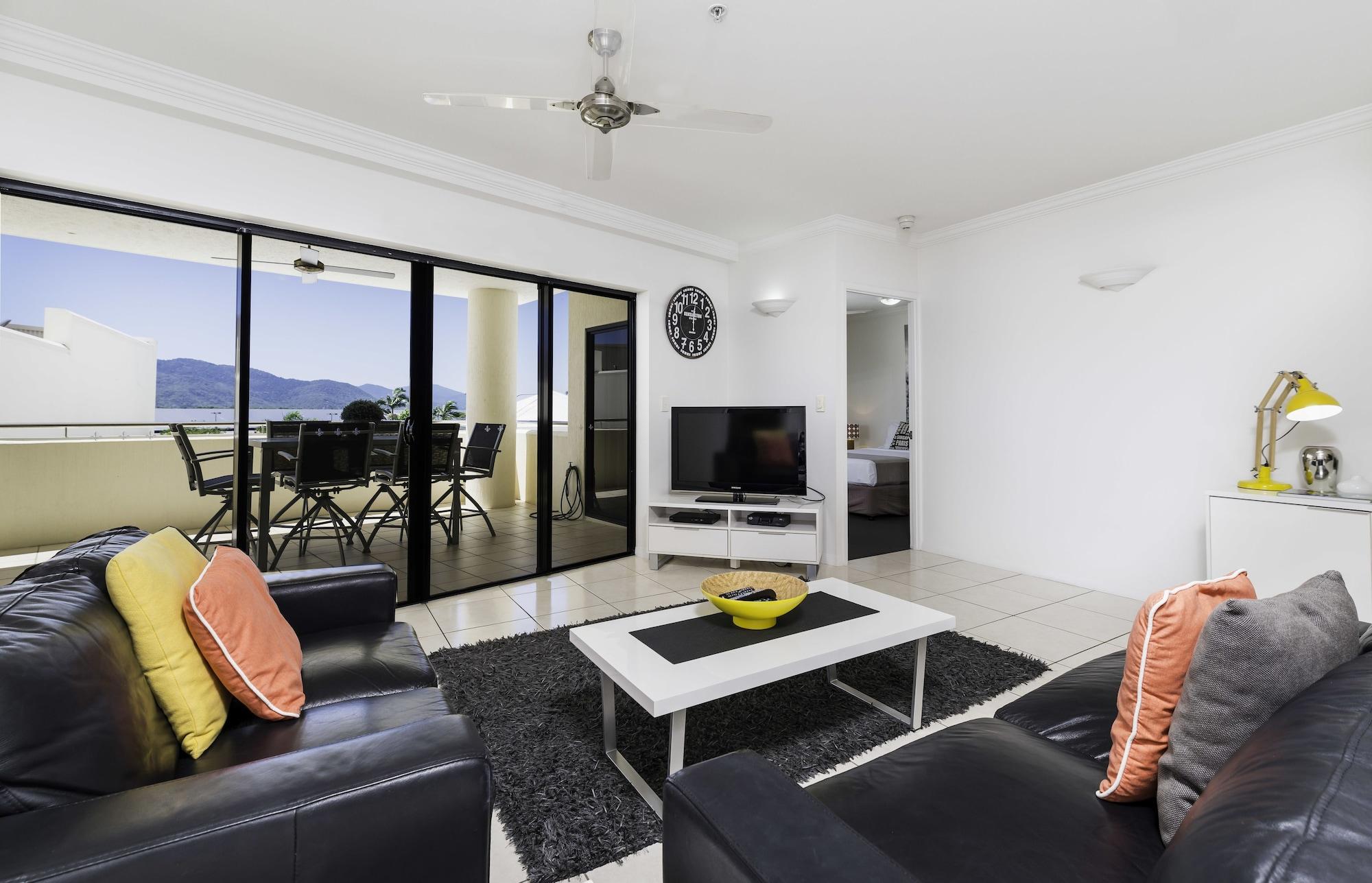 Jack And Newell Holiday Apartments Cairns Exteriör bild